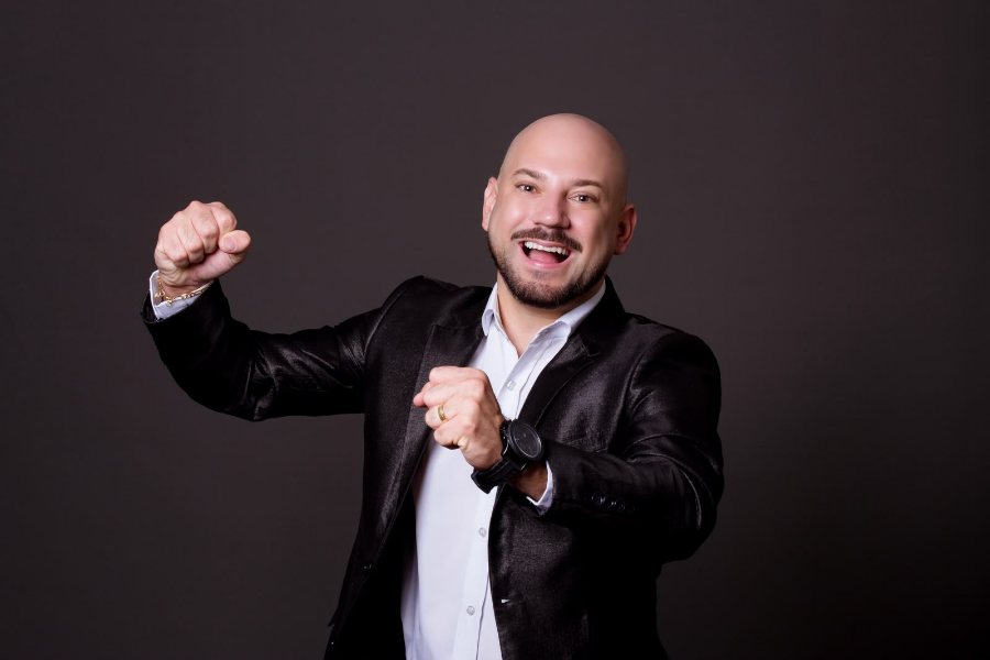 Kleber Vasconcellos comemorando